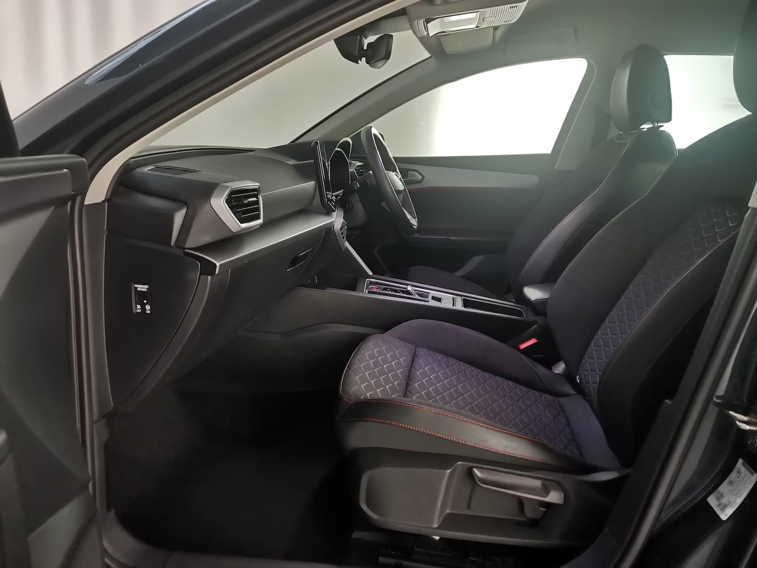 Used SEAT Leon 2022 for sale - 76360937: Photo 12