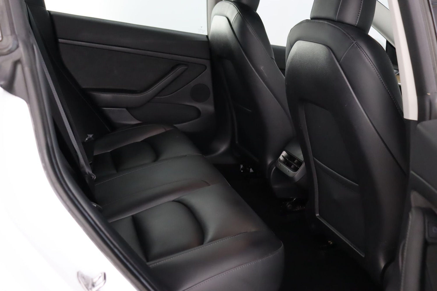 Used Tesla Model 3 2021 for sale - 77109342: Photo 14