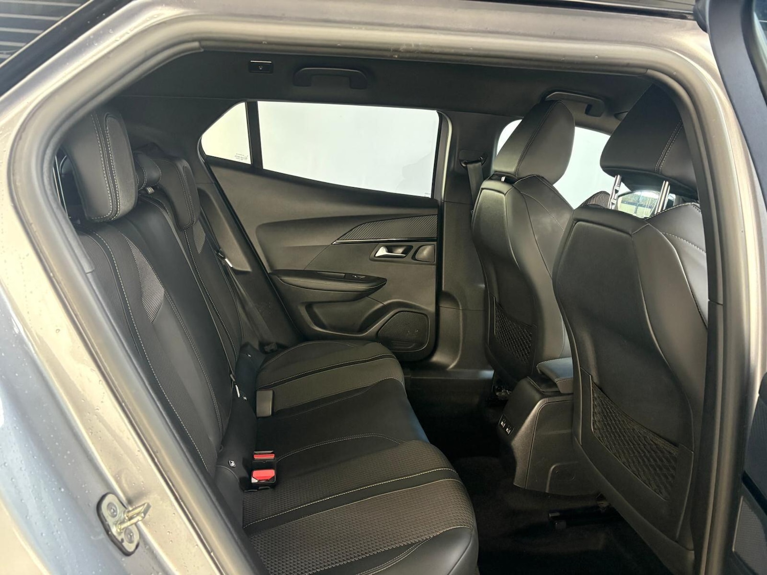 Used Peugeot E-2008 2022 for sale - 75904562: Photo 13