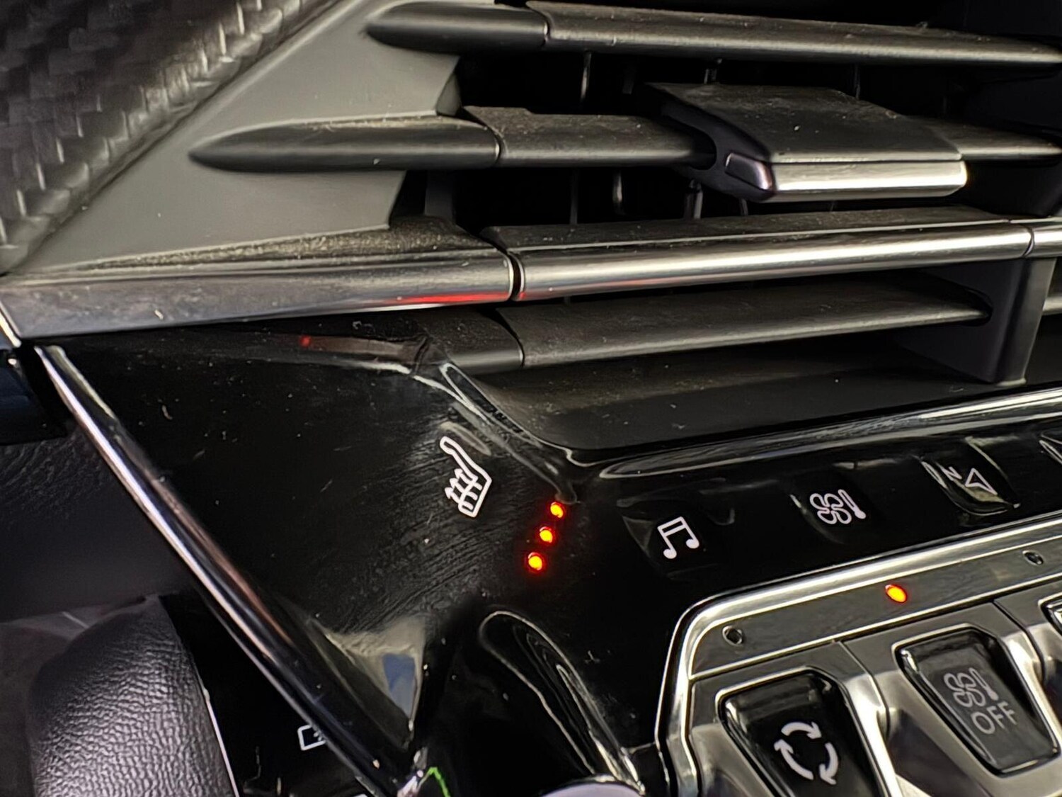 Used Peugeot E-2008 2022 for sale - 75904562: Photo 19