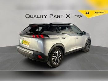 Used Peugeot E-2008 2022 for sale - 75904562: Photo