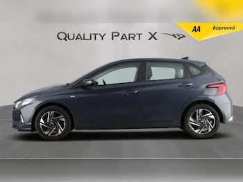 Used Hyundai i20 2022 for sale - 77131145: Photo