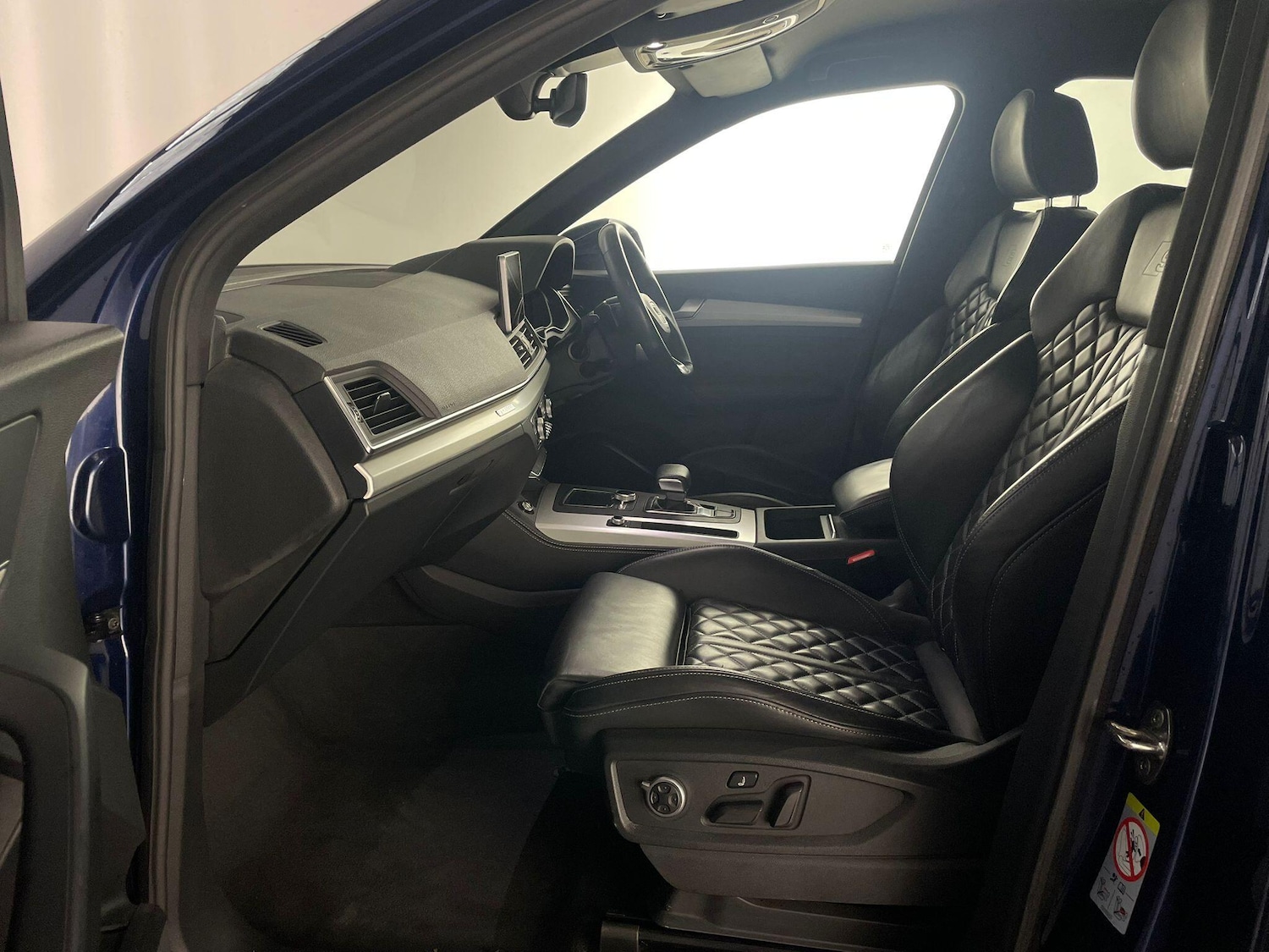 Used Audi Q5 2020 for sale - 76337553: Photo 10