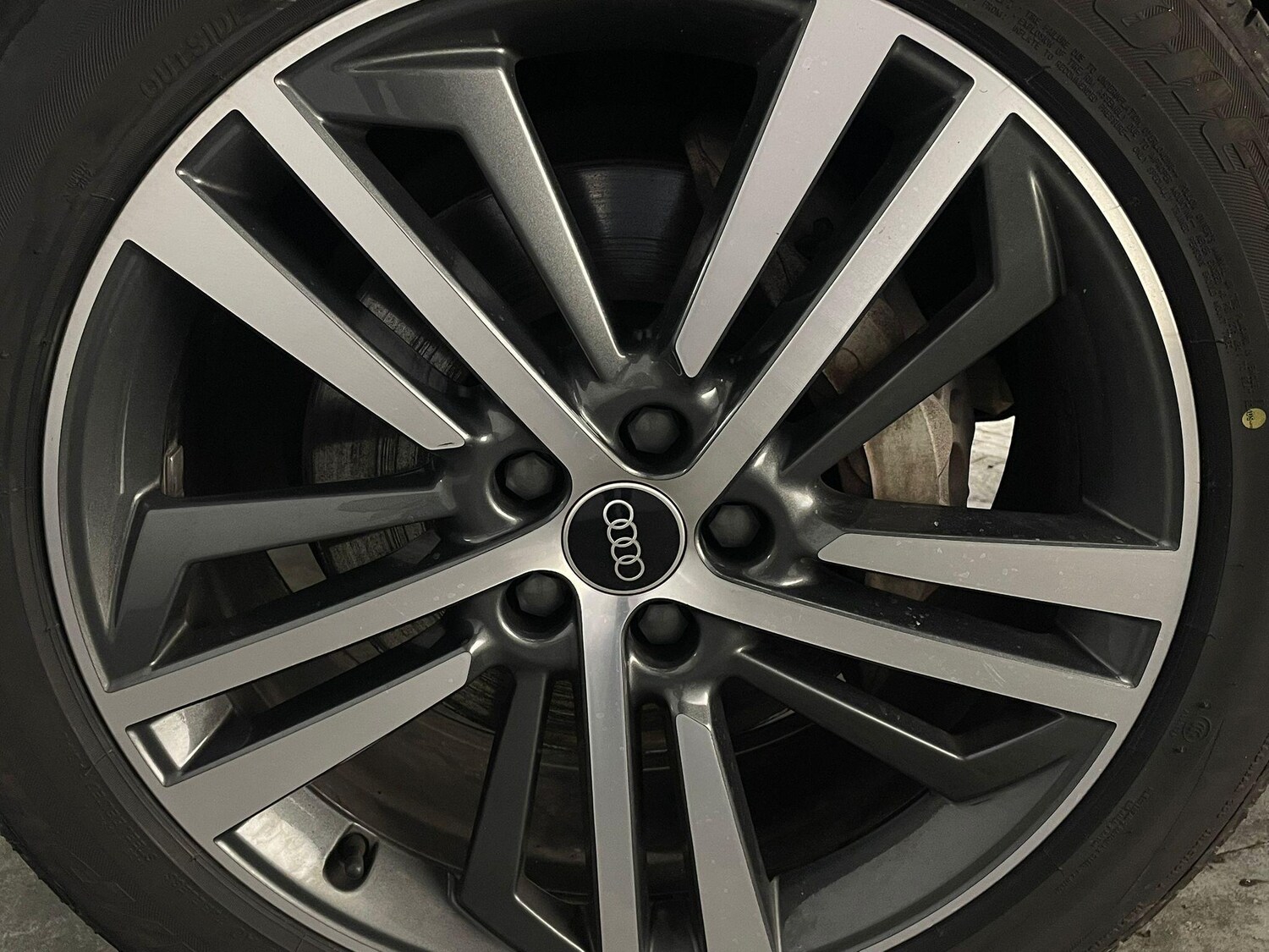 Used Audi Q5 2020 for sale - 76337553: Photo 61