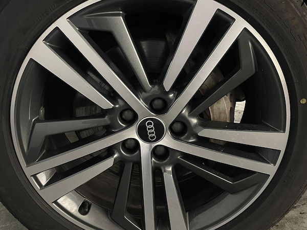 Used Audi Q5 2020 for sale - 76337553: Photo 61