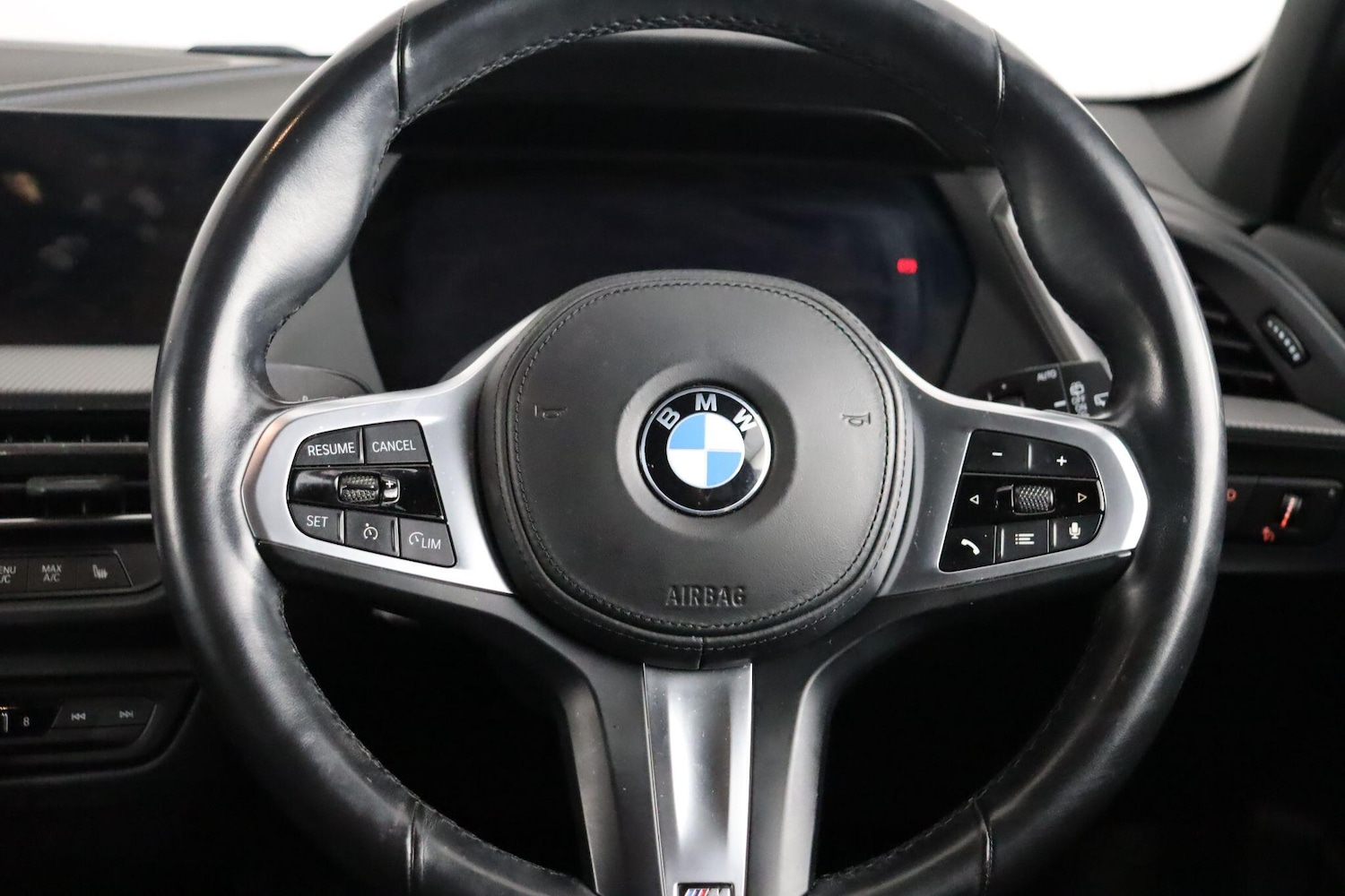 Used BMW 1 Series 2023 for sale - 77131081: Photo 9