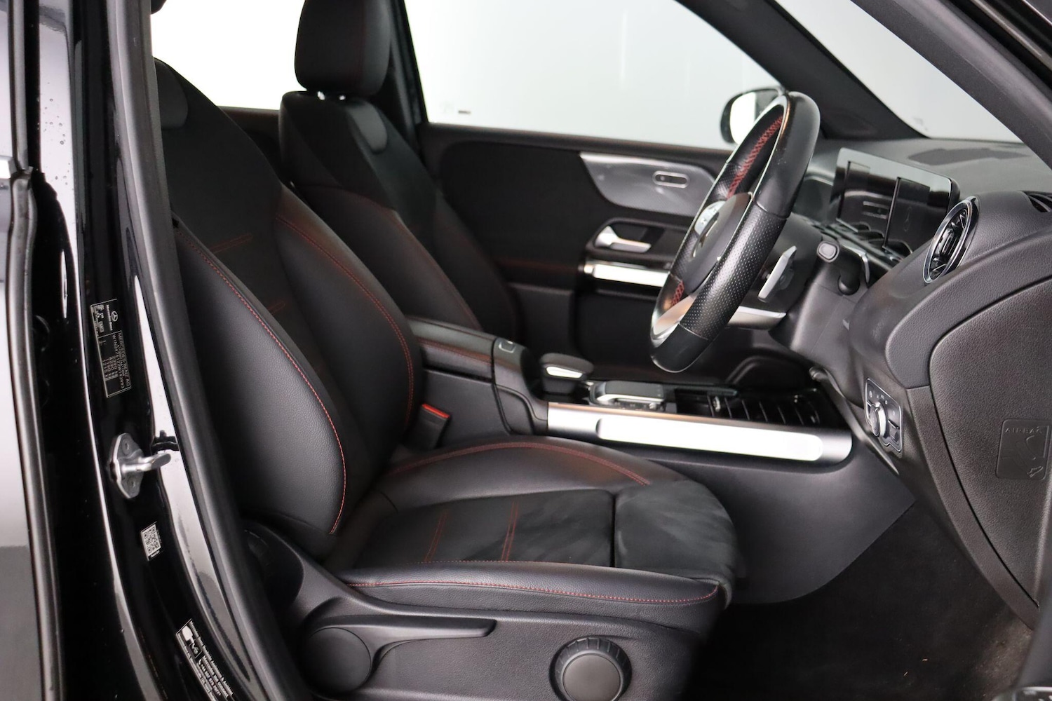 Used Mercedes-Benz GLB 2021 for sale - 77066648: Photo 13