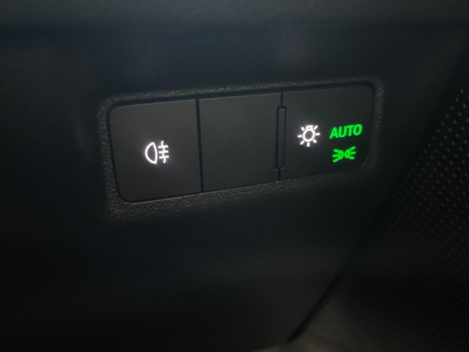 Used Skoda Enyaq 2021 for sale - 76295076: Photo 17