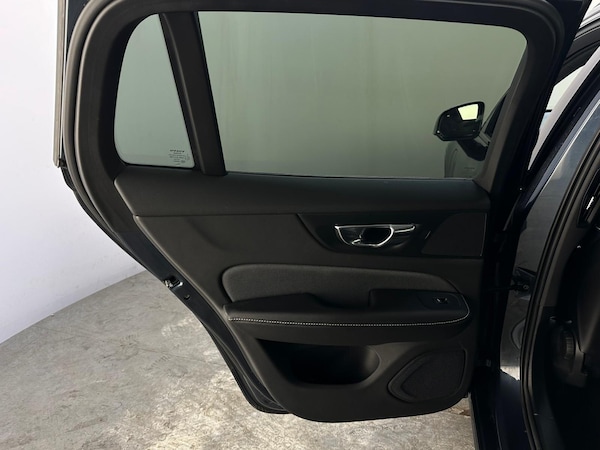 Used Volvo V60 2021 for sale - 76227860: Photo 29