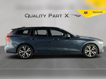 Used Volvo V60 2021 for sale - 76227860: Photo 2