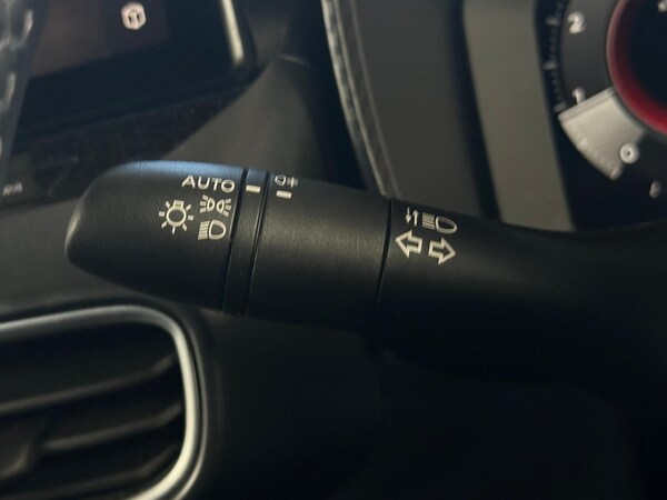 Used Nissan Juke 2024 for sale - 76059650: Photo 24