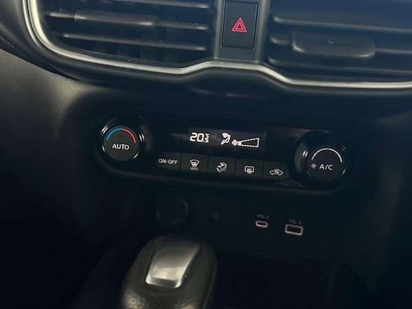 Used Nissan Juke 2024 for sale - 76059650: Photo 26