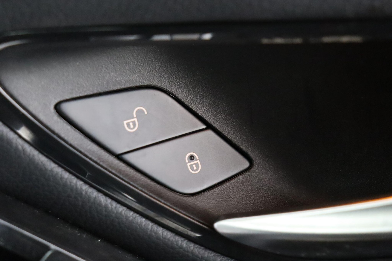 Used Mercedes-Benz C Class 2020 for sale - 77425951: Photo 21