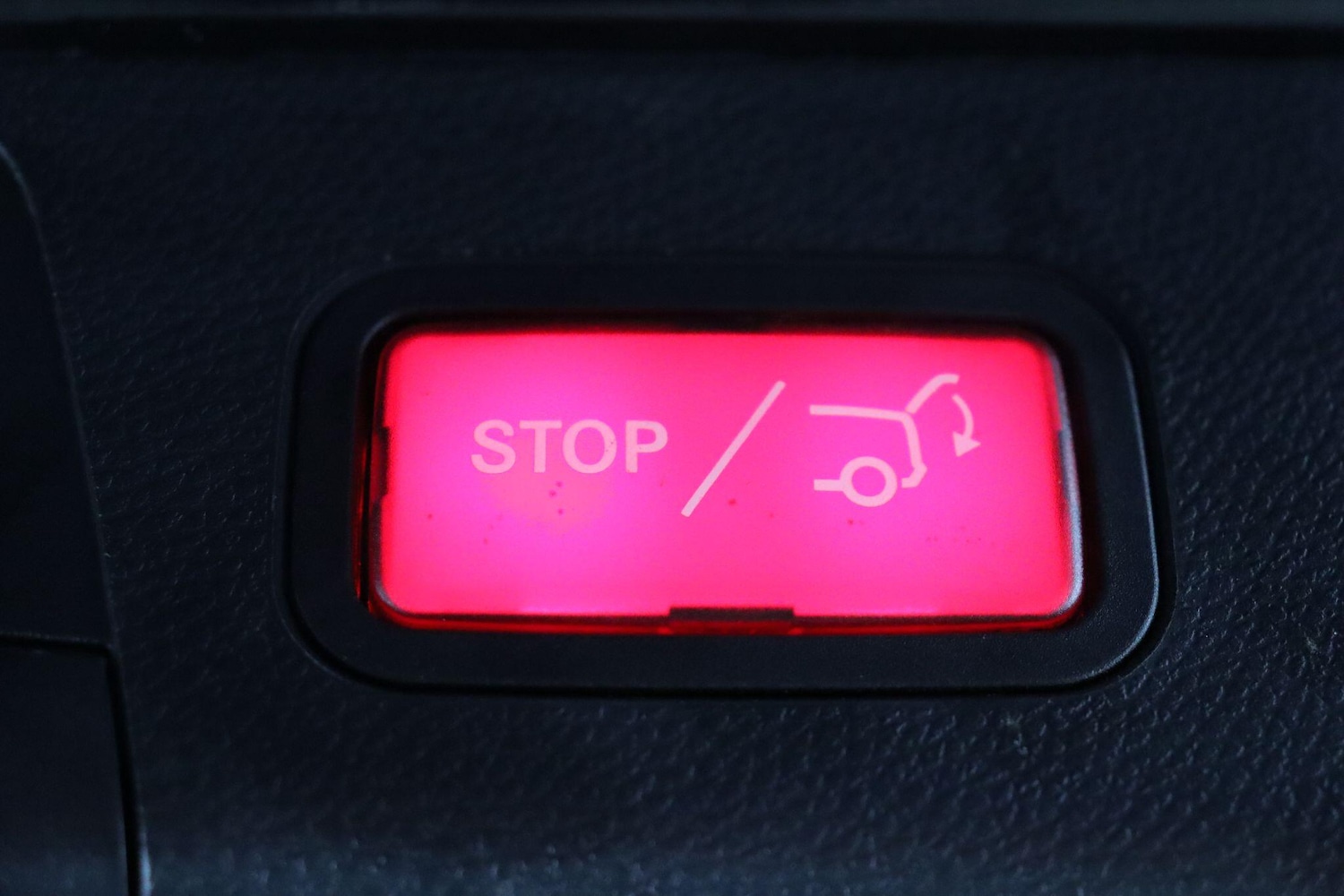 Used Mercedes-Benz C Class 2020 for sale - 77425951: Photo 31