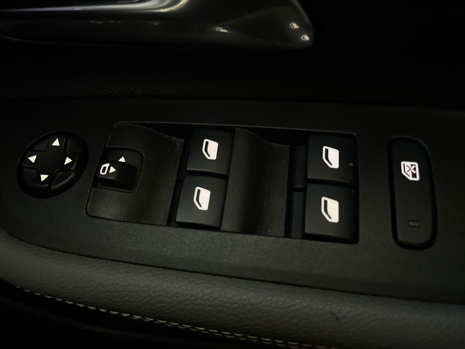 Used Vauxhall Mokka Electric 2022 for sale - 76282891: Photo 18