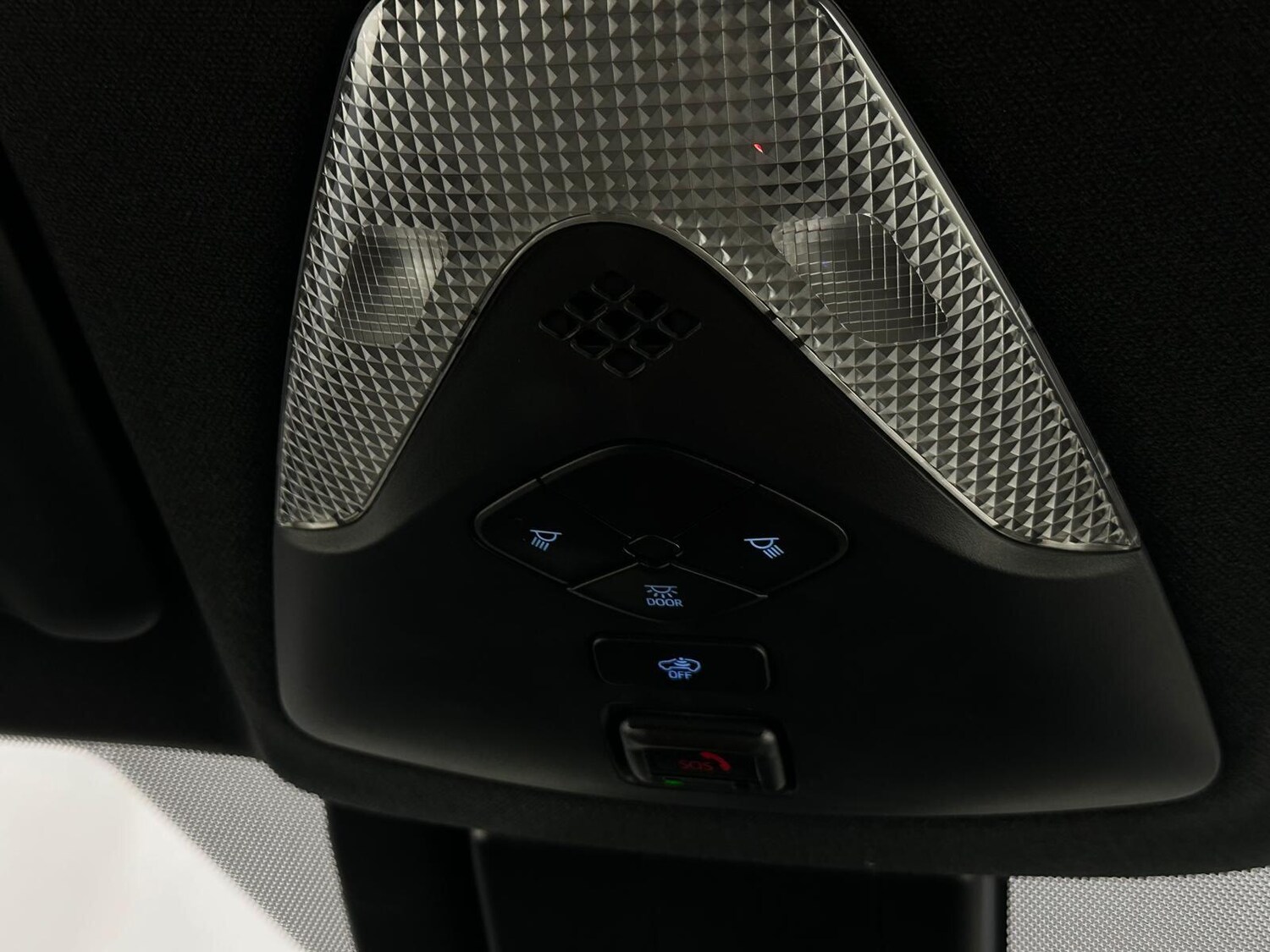 Used Toyota C-HR 2022 for sale - 76215320: Photo 20