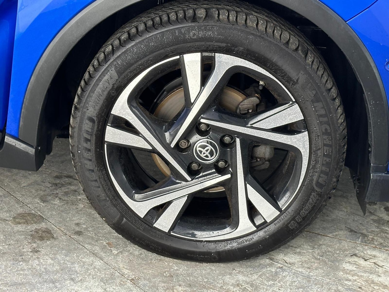 Used Toyota C-HR 2022 for sale - 76215320: Photo 30