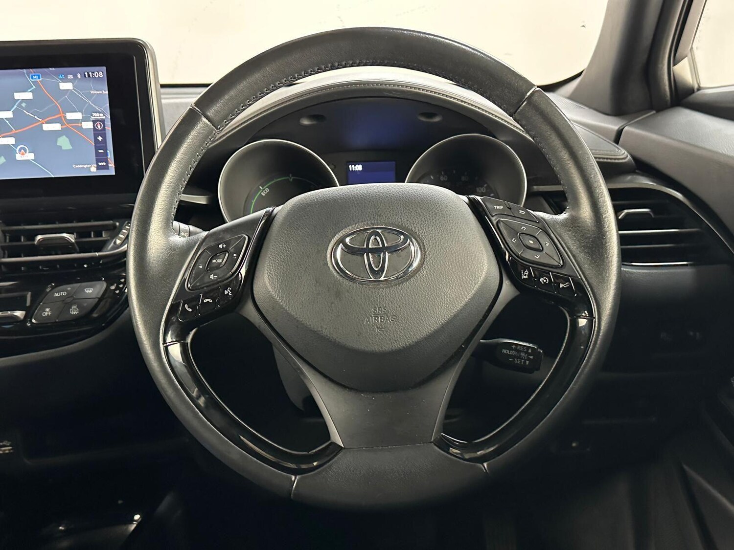 Used Toyota C-HR 2022 for sale - 76215320: Photo 9