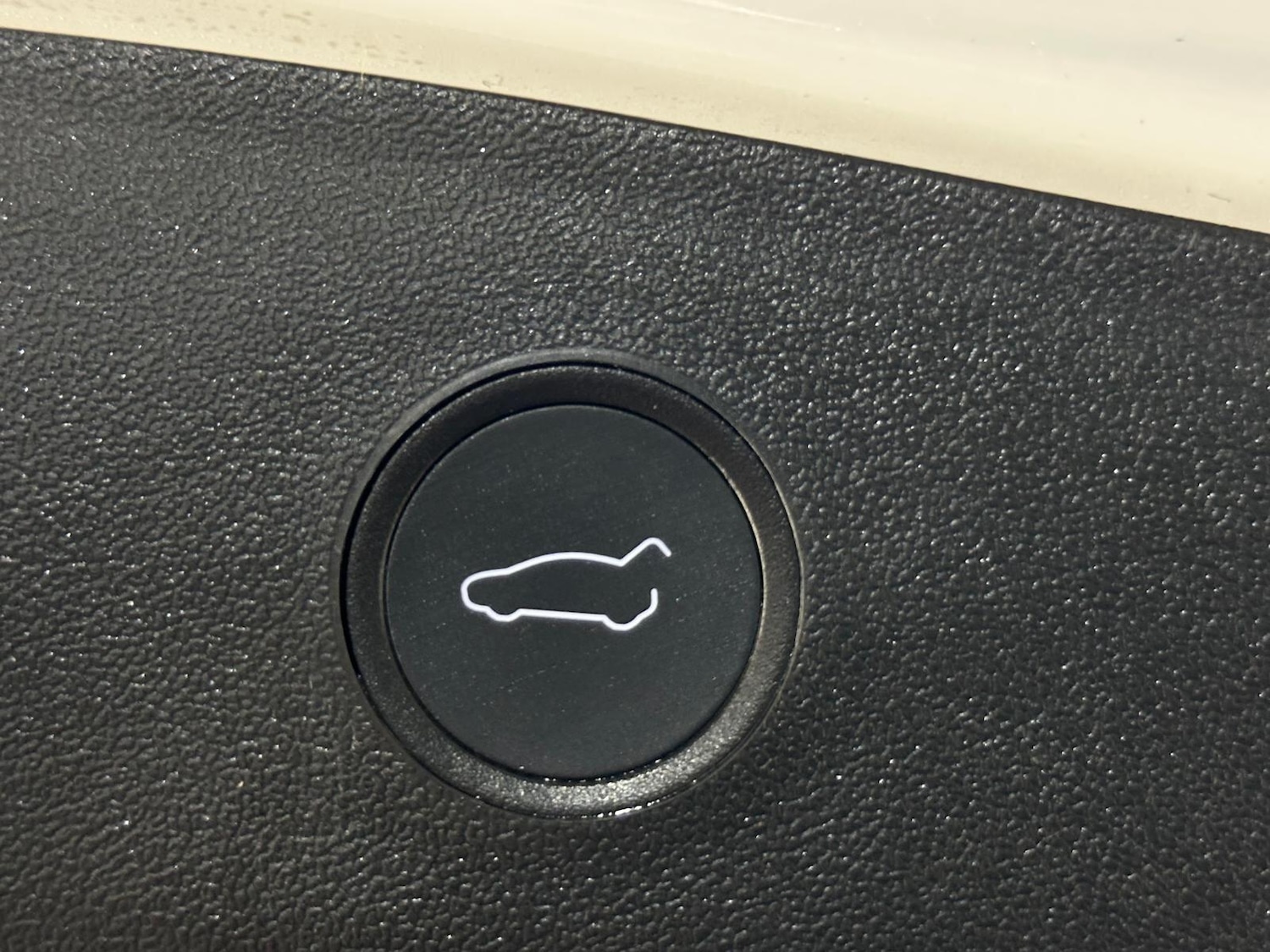 Used Tesla Model 3 2023 for sale - 76295702: Photo 22