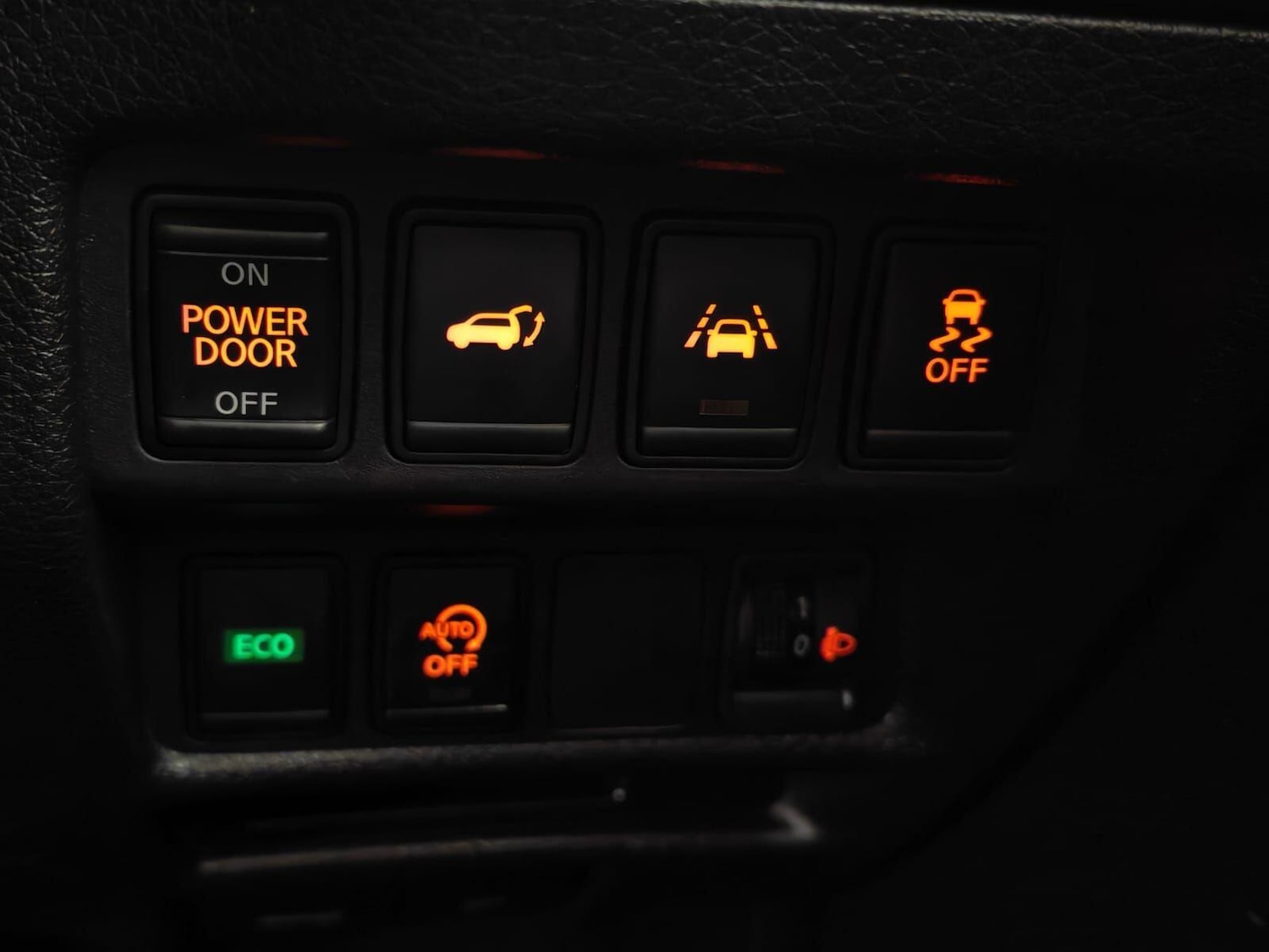 Used Nissan X-Trail 2021 for sale - 76433233: Photo 18