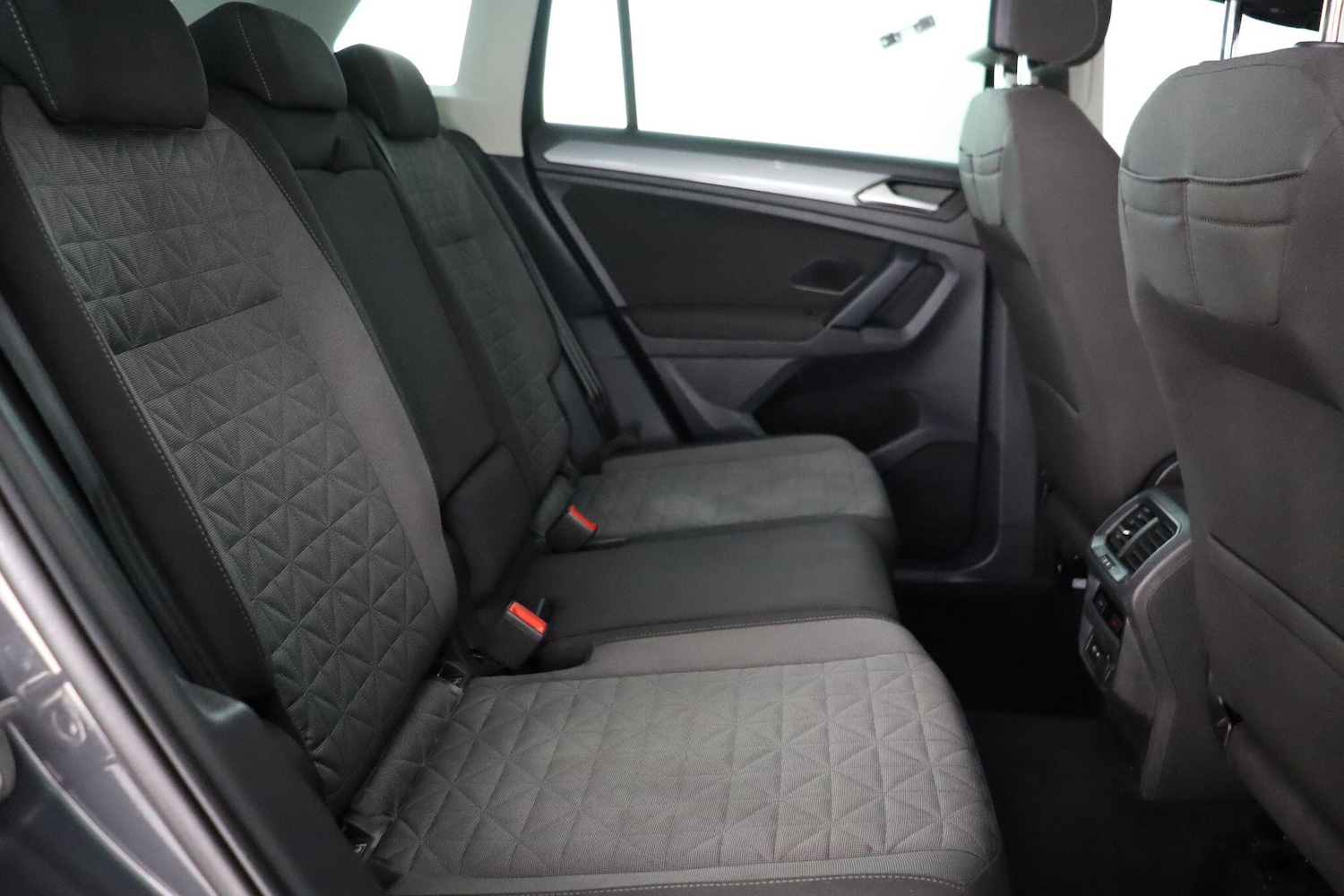 Used Volkswagen Tiguan 2021 for sale - 78101069: Photo 12