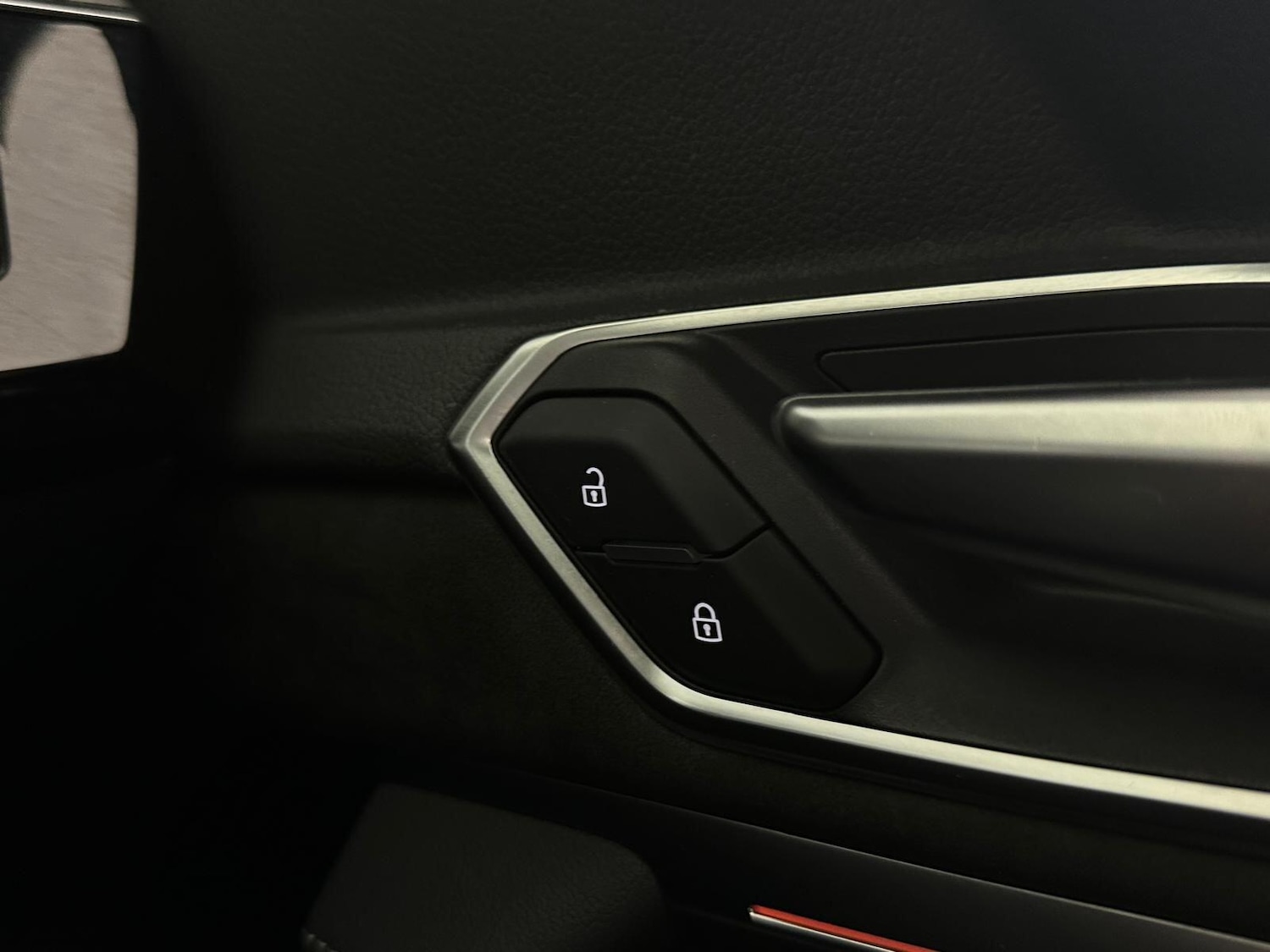 Used Audi e-tron S 2021 for sale - 76457786: Photo 18