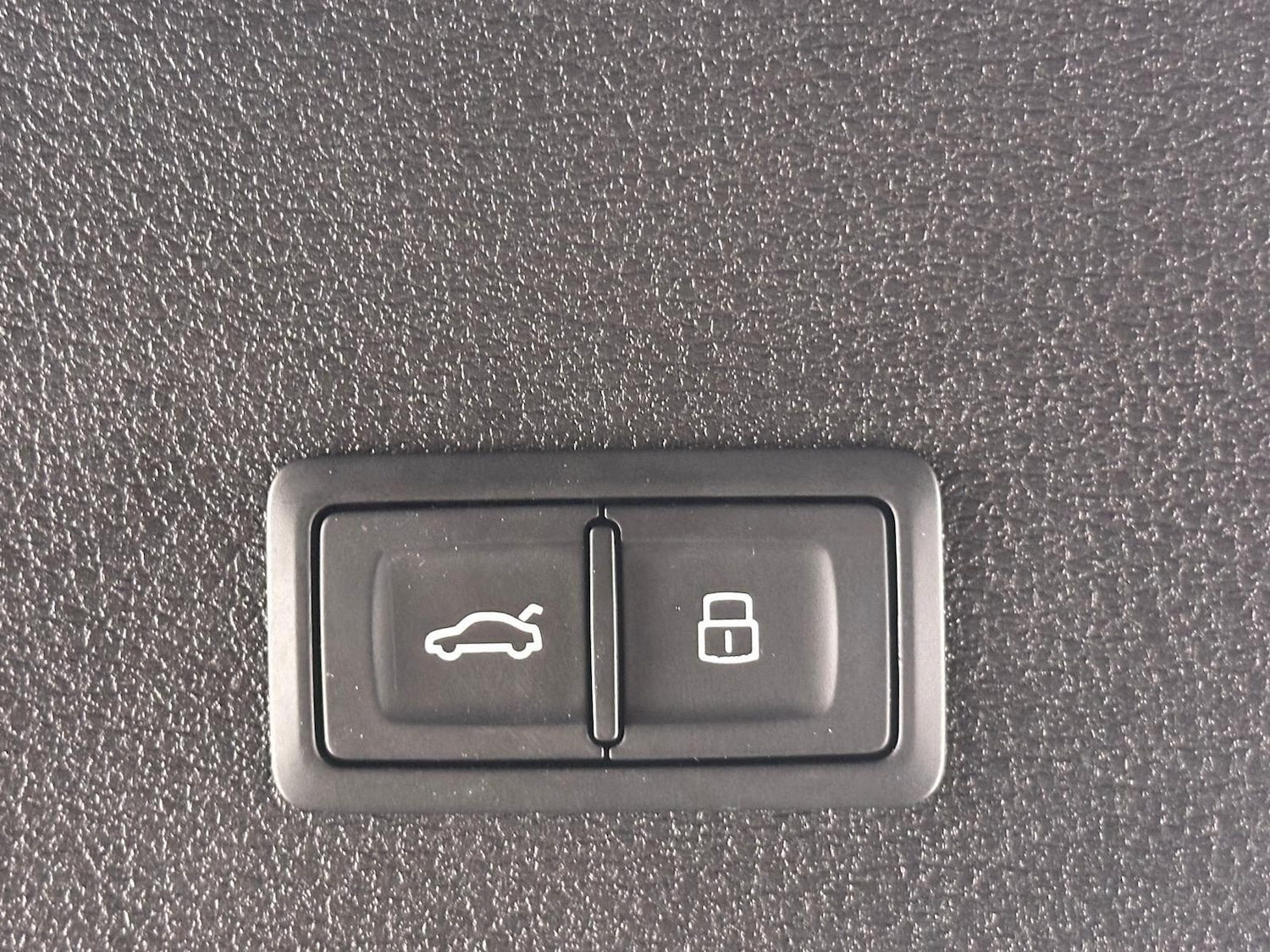 Used Audi e-tron S 2021 for sale - 76457786: Photo 31