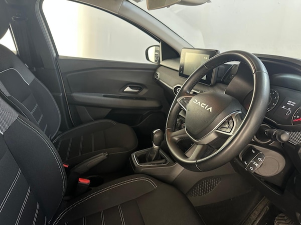 Used Dacia Sandero 2023 for sale - 76060525: Photo 14
