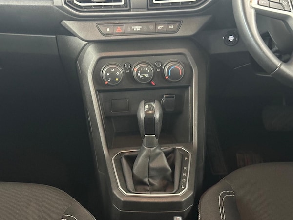 Used Dacia Sandero 2023 for sale - 76060525: Photo 21