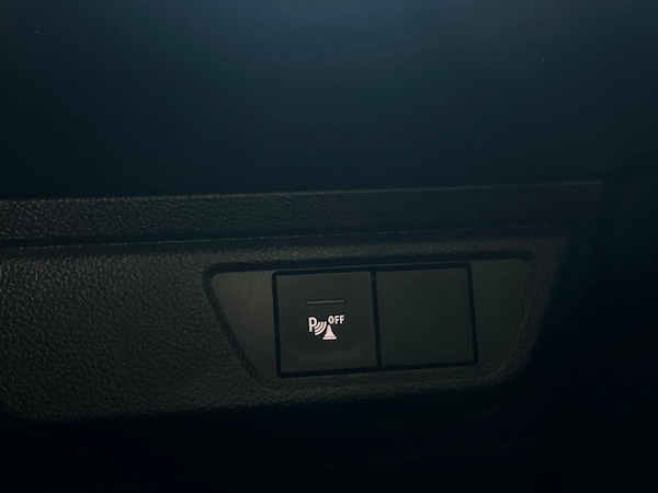 Used Dacia Sandero 2023 for sale - 76060525: Photo 24