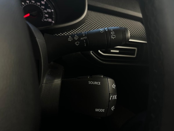 Used Dacia Sandero 2023 for sale - 76060525: Photo 26