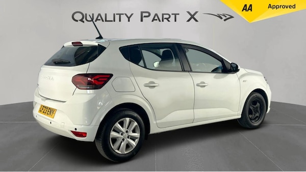 Used Dacia Sandero 2023 for sale - 76060525: Photo 3