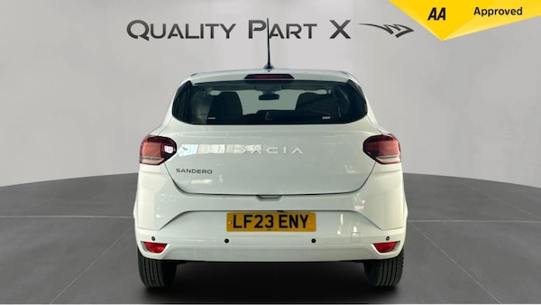 Used Dacia Sandero 2023 for sale - 76060525: Photo 4