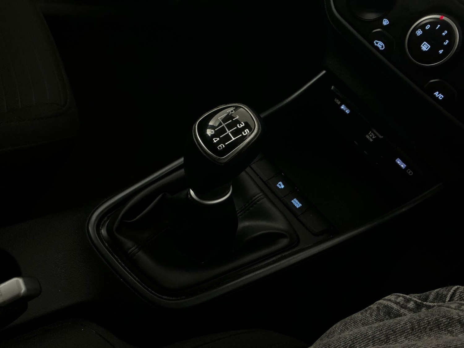 Used Hyundai i20 2022 for sale - 76765297: Photo 16