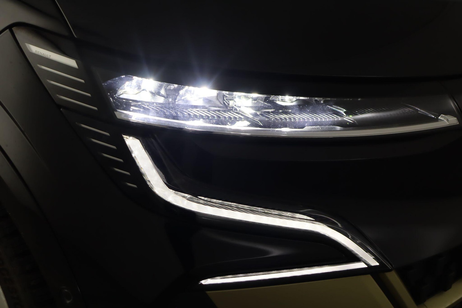 Used Renault Megane E Tech 2023 for sale - 76823409: Photo 22