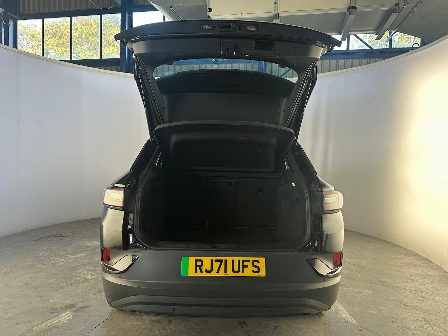 Used Volkswagen ID4 2021 for sale - 76031647: Photo 33