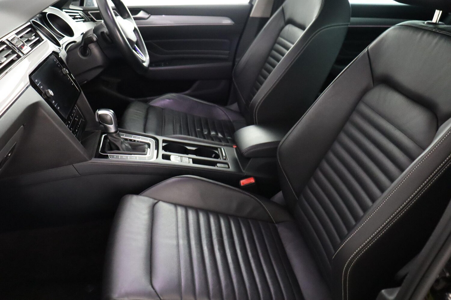 Used Volkswagen Passat 2022 for sale - 78156905: Photo 14