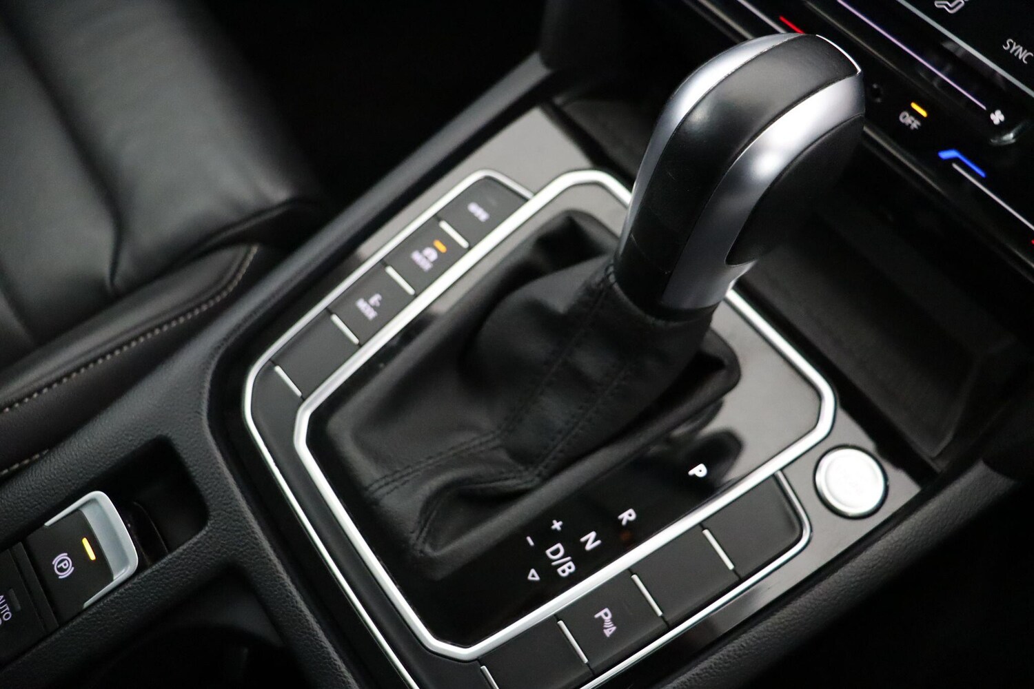 Used Volkswagen Passat 2022 for sale - 78156905: Photo 16