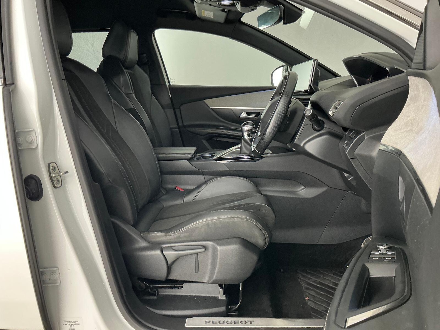 Used Peugeot 5008 2021 for sale - 76585607: Photo 14