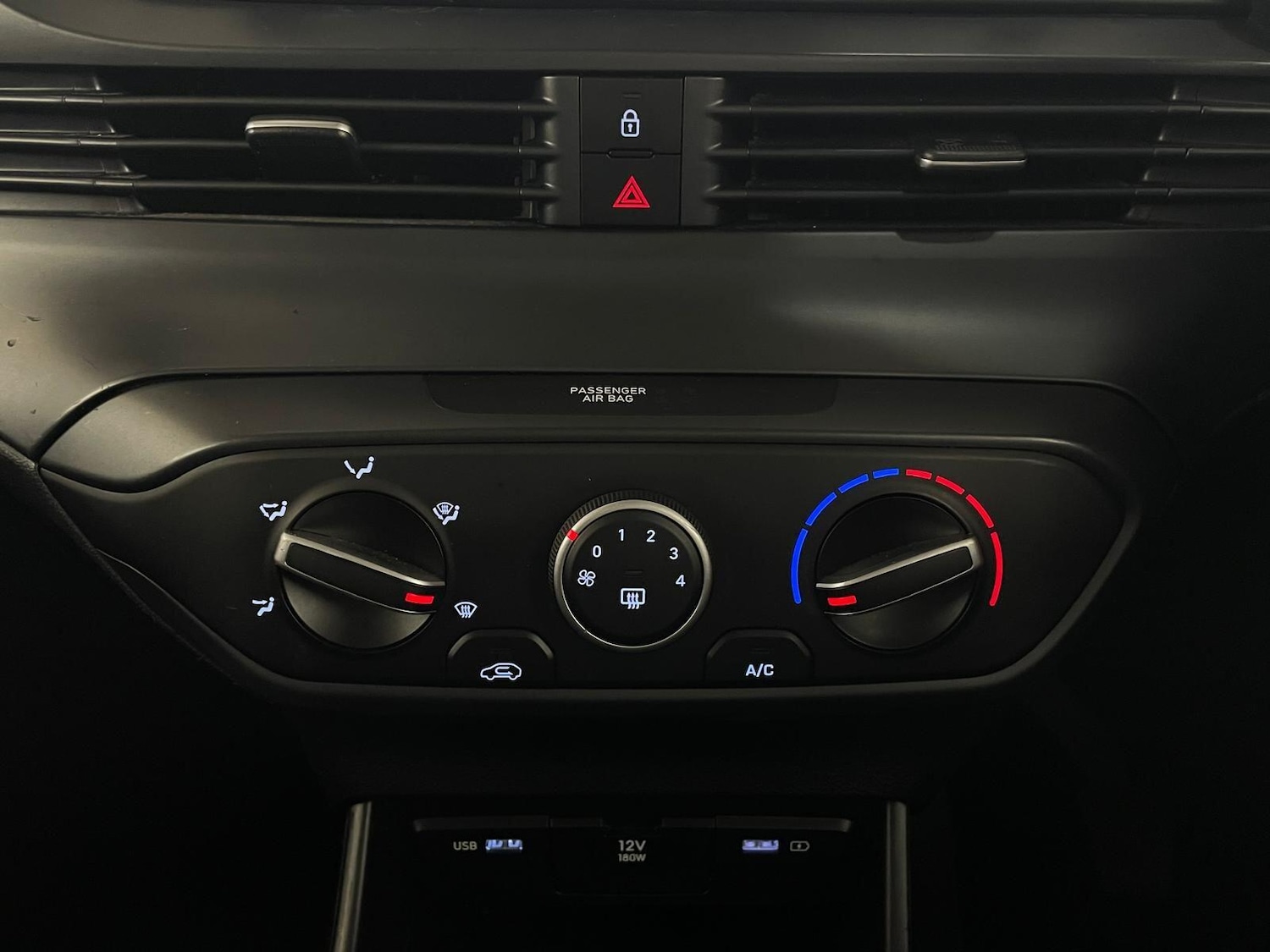 Used Hyundai i20 2022 for sale - 76295675: Photo 21