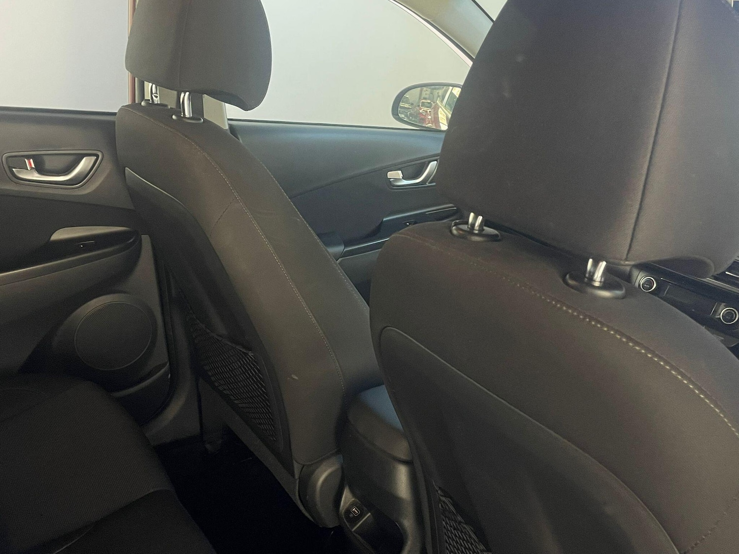 Used Hyundai KONA 2022 for sale - 76041730: Photo 15