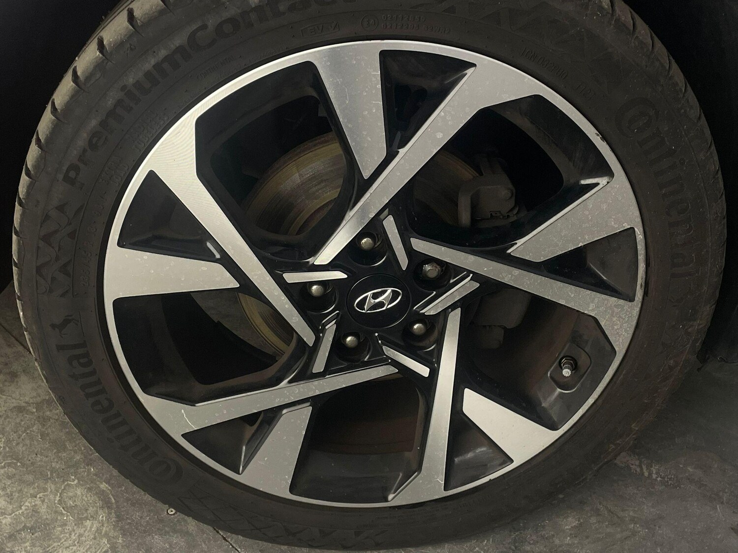Used Hyundai KONA 2022 for sale - 76041730: Photo 32