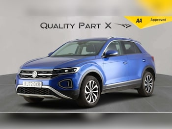 Used Volkswagen T-Roc 2023 for sale - 78250291: Photo
