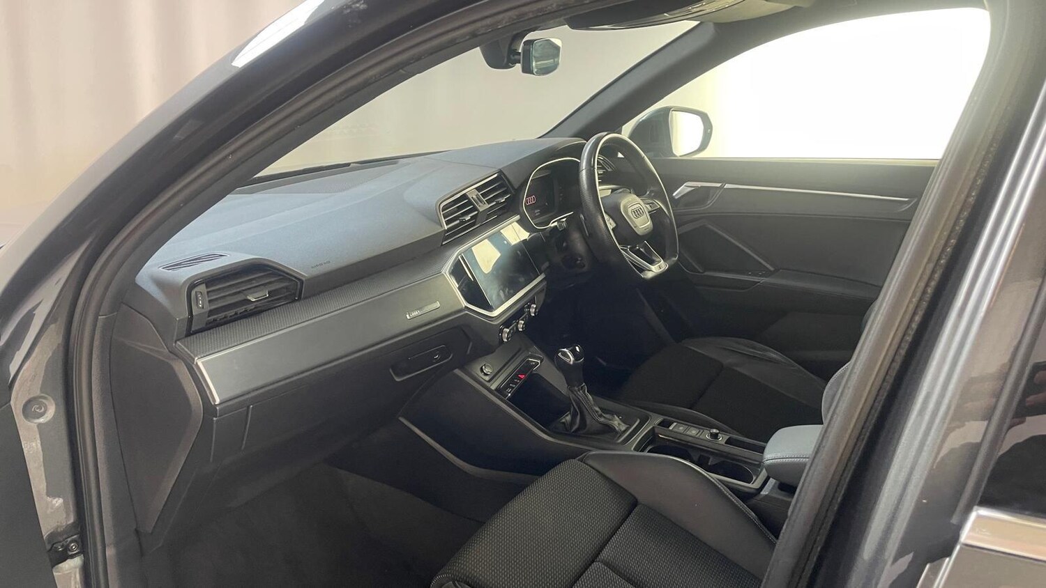 Used Audi Q3 2021 for sale - 76012868: Photo 14