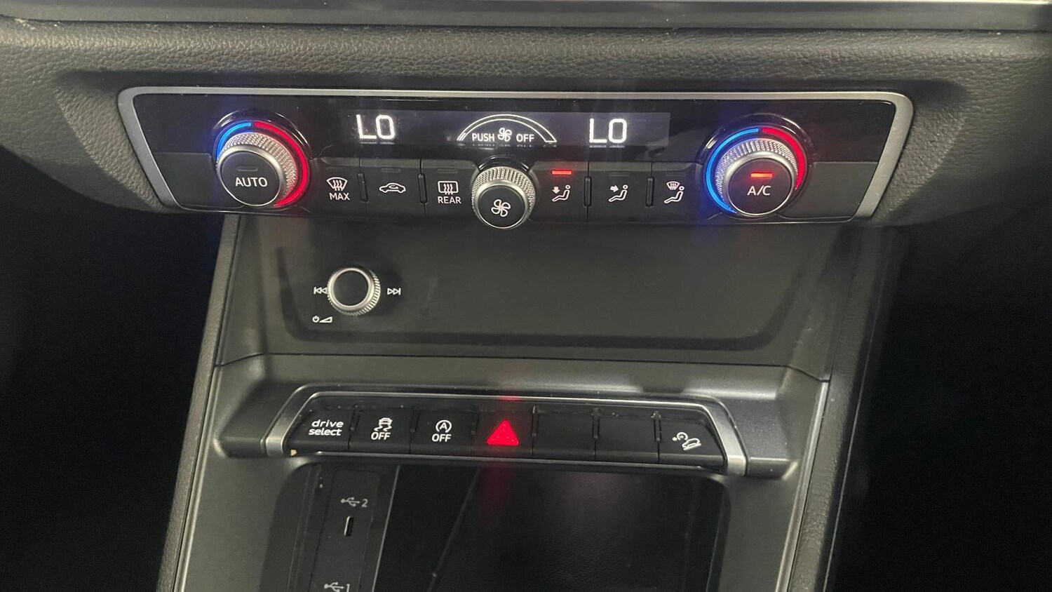 Used Audi Q3 2021 for sale - 76012868: Photo 31