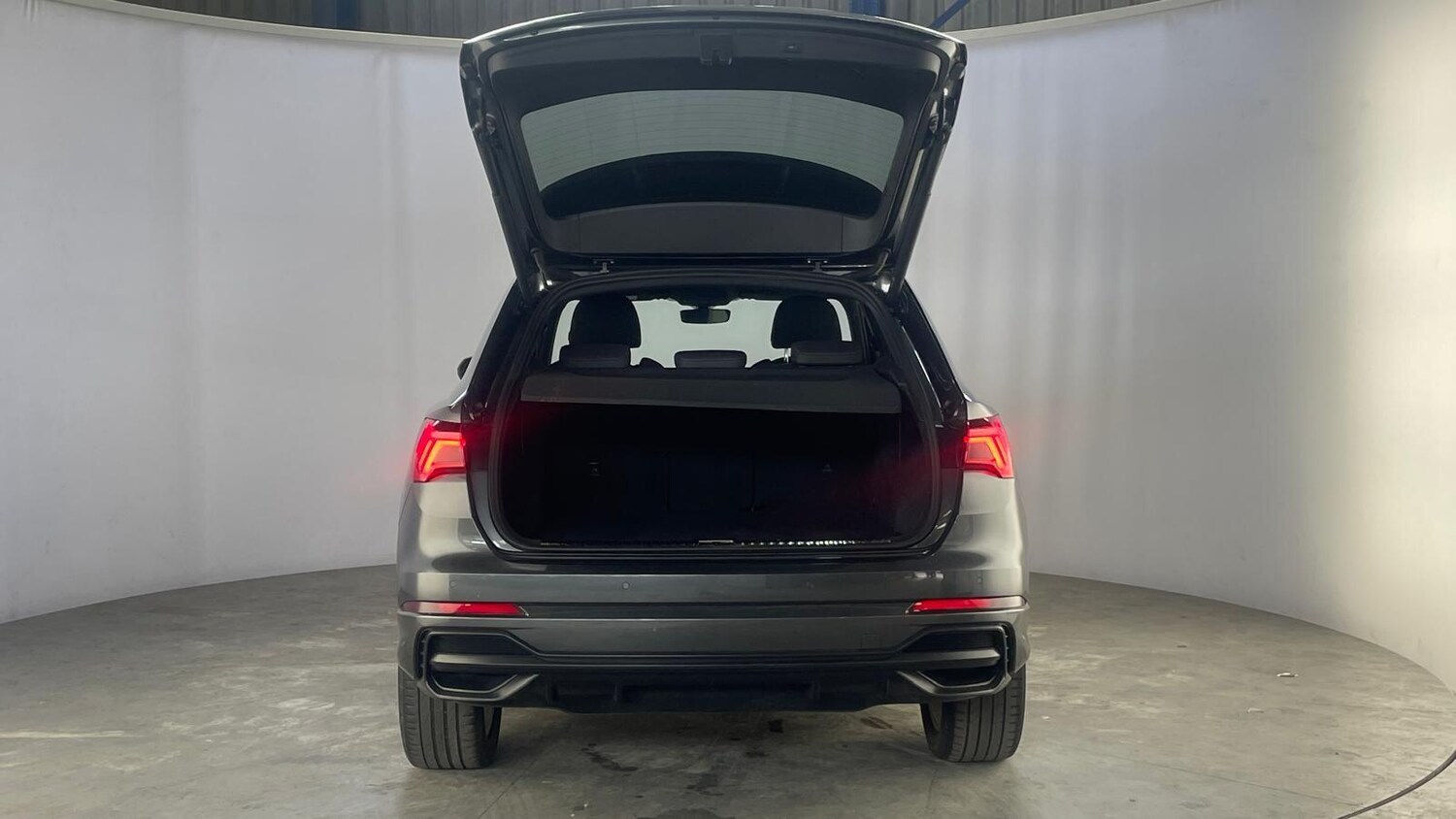 Used Audi Q3 2021 for sale - 76012868: Photo 40