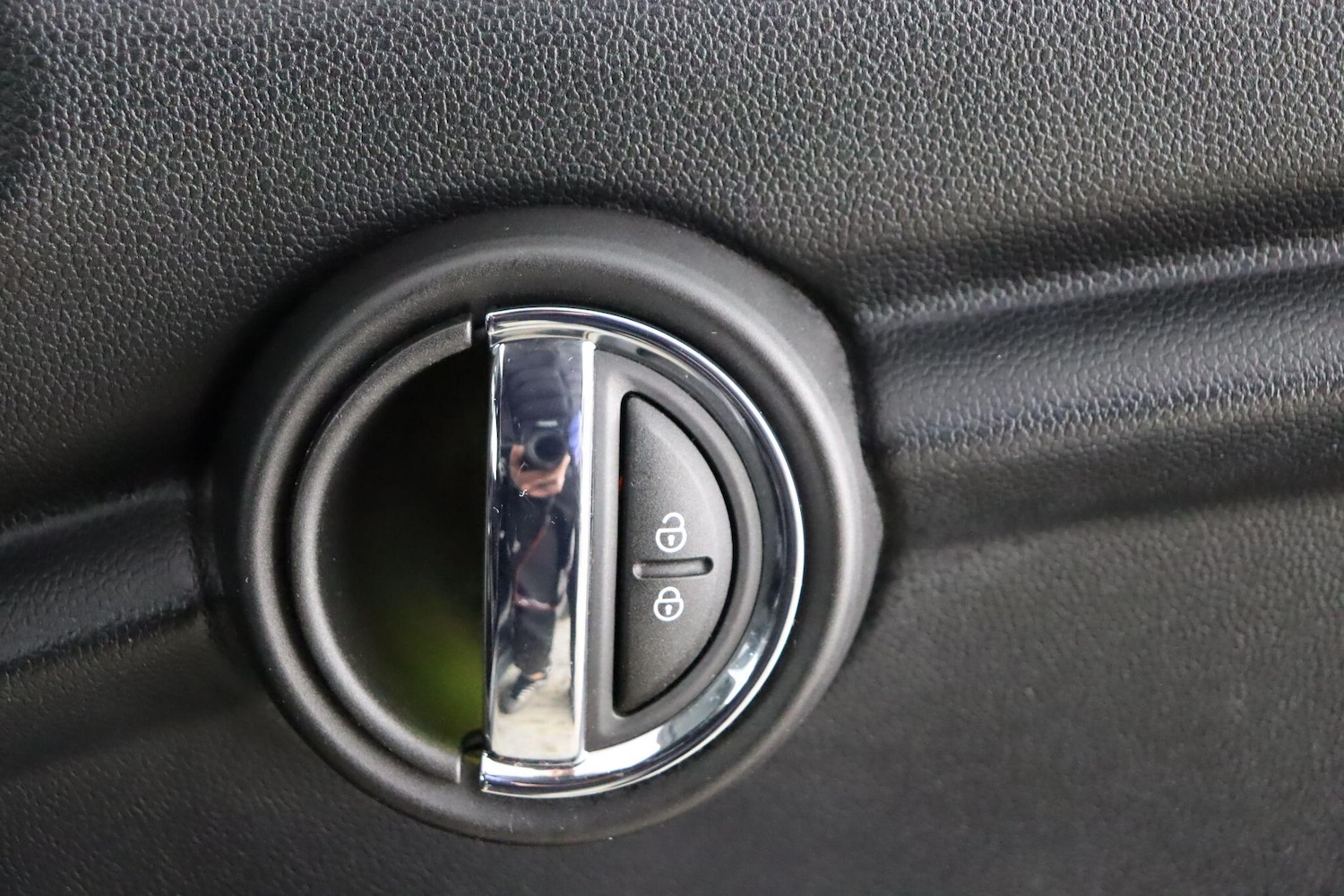 Used MINI Convertible 2020 for sale - 78057738: Photo 21