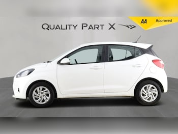 Used Hyundai i10 2023 for sale - 78185661: Photo