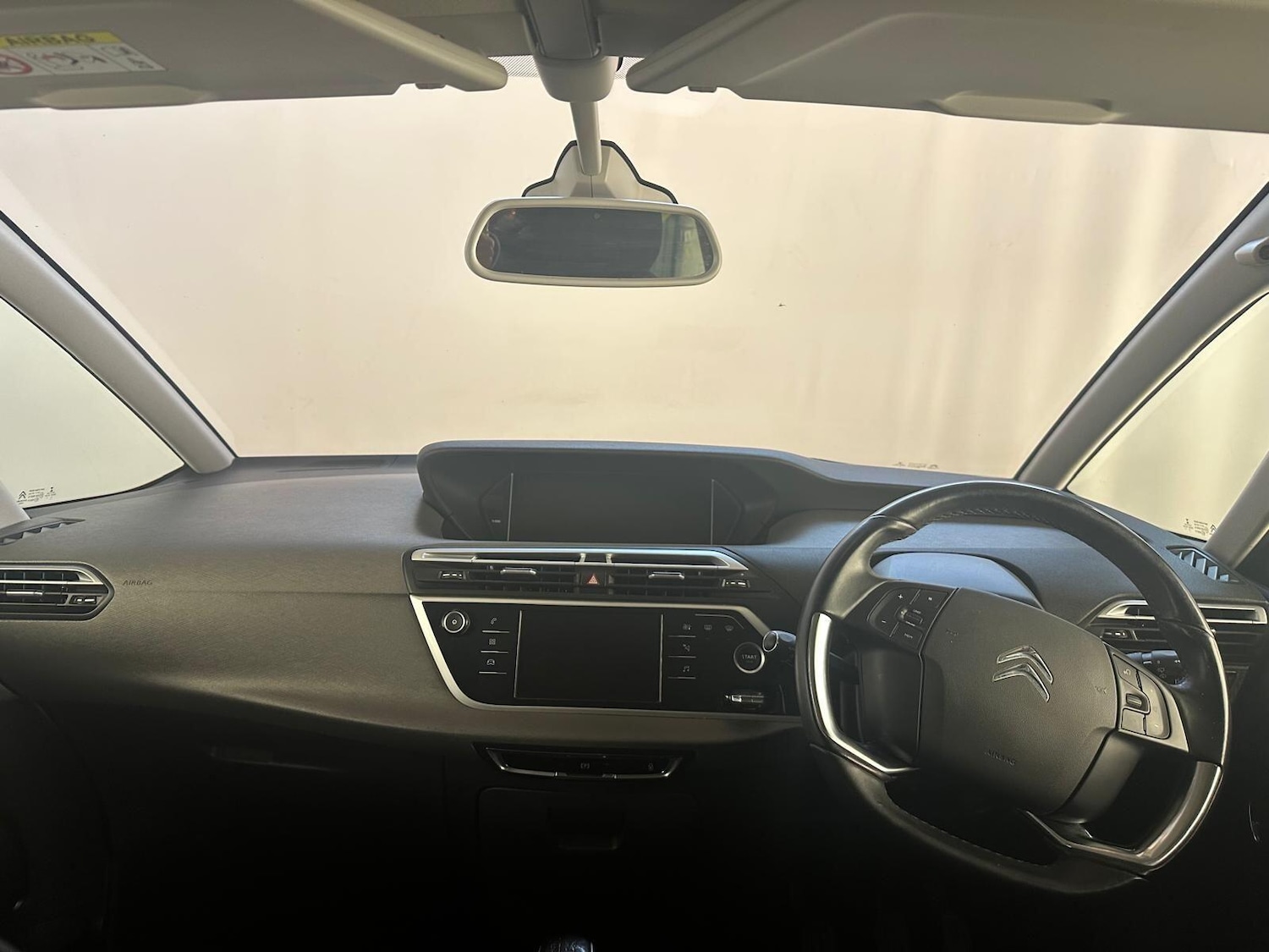 Used Citroen C4 Grand Picasso 2022 for sale - 76151628: Photo 11