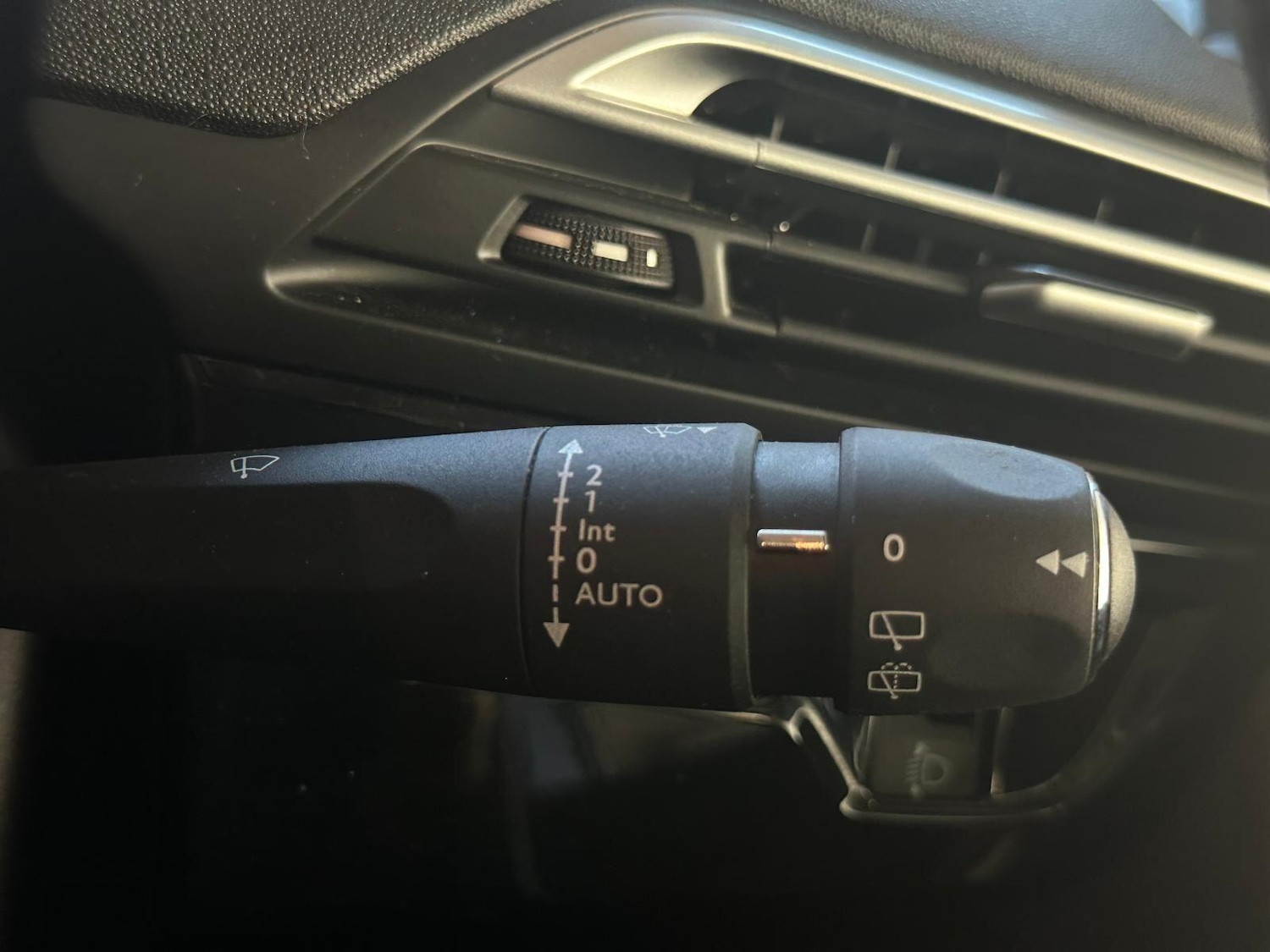 Used Citroen C4 Grand Picasso 2022 for sale - 76151628: Photo 30